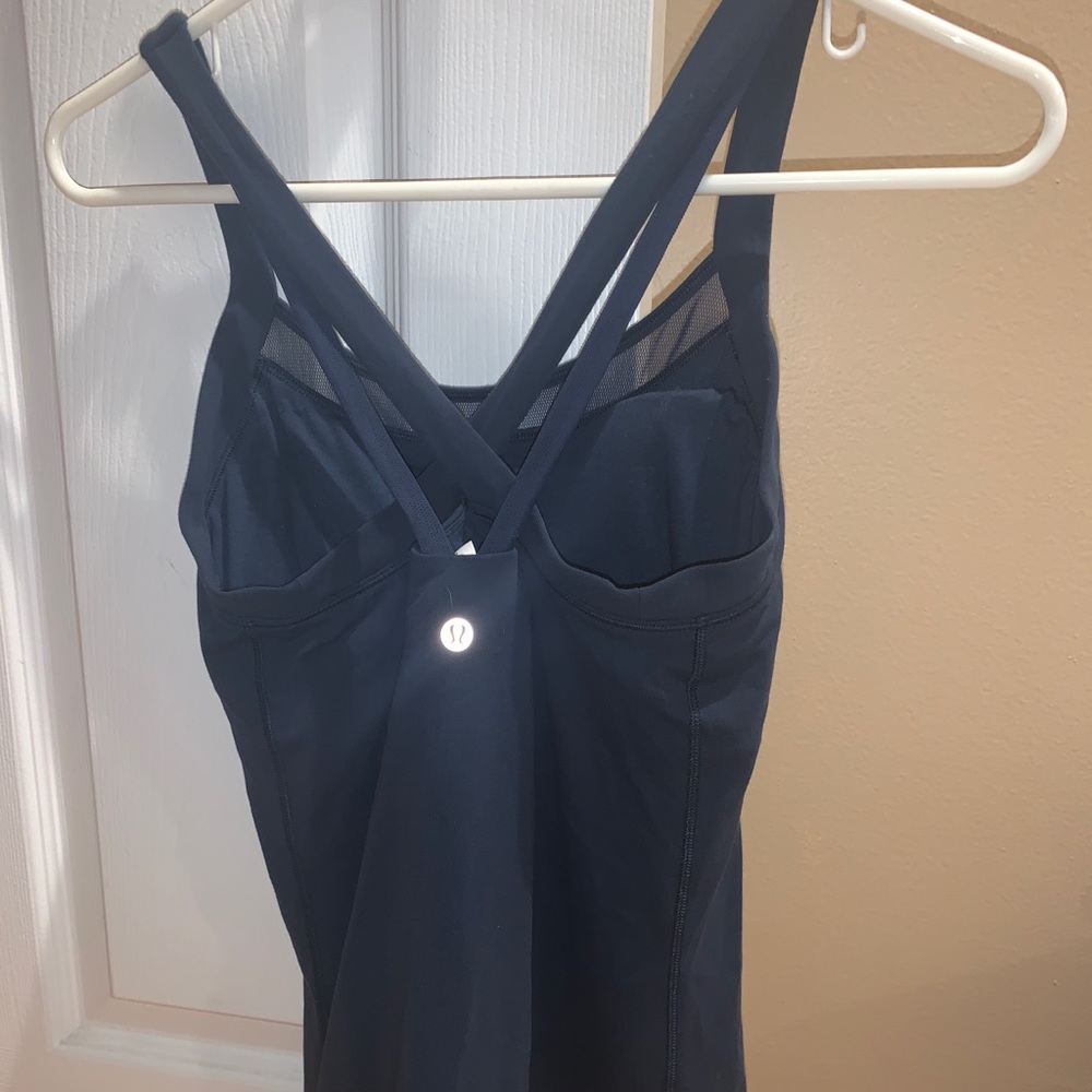 Lululemon tank top